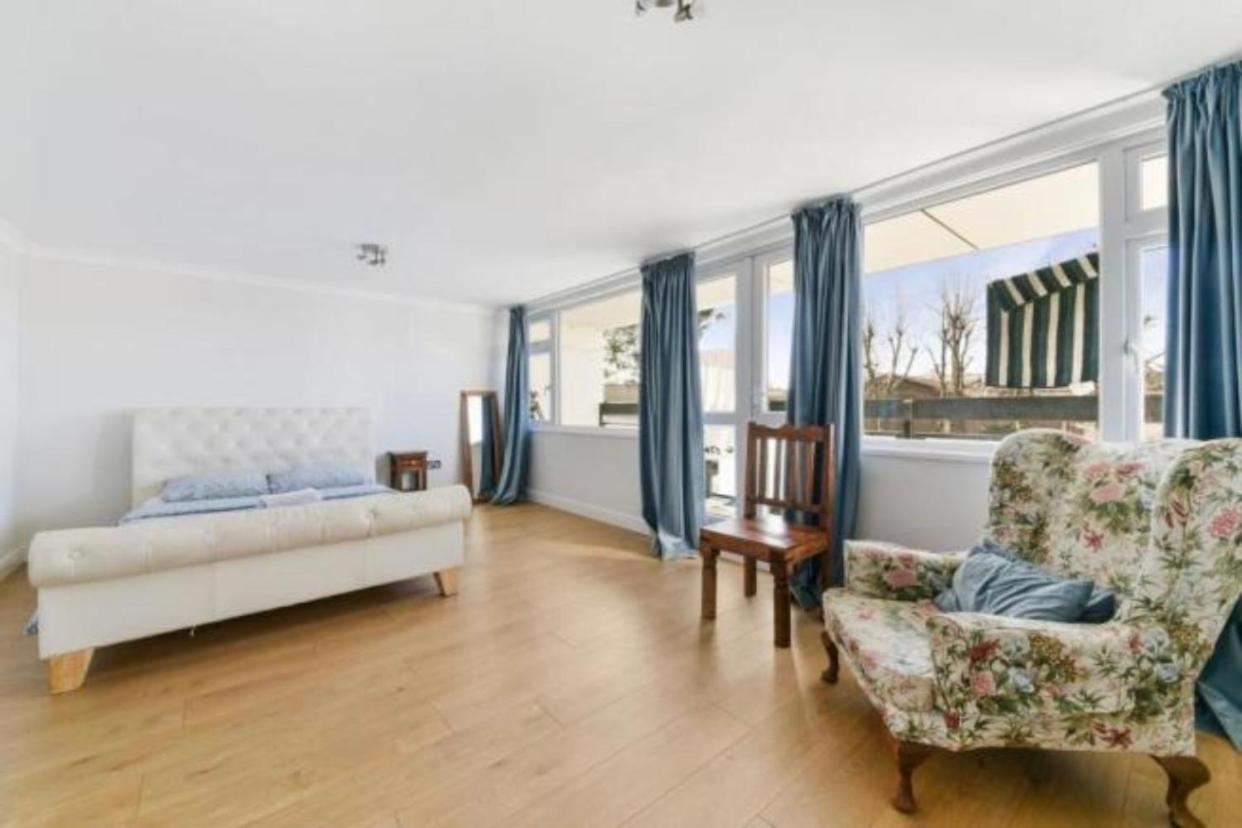 Brunswick Rooms Sutton  Luaran gambar